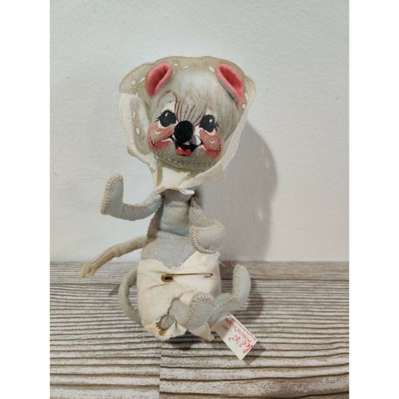 ANNALEE MOBILITEE Other - VINTAGE 1965 ANNALEE MOBILITEE STUFFED TOY BABY